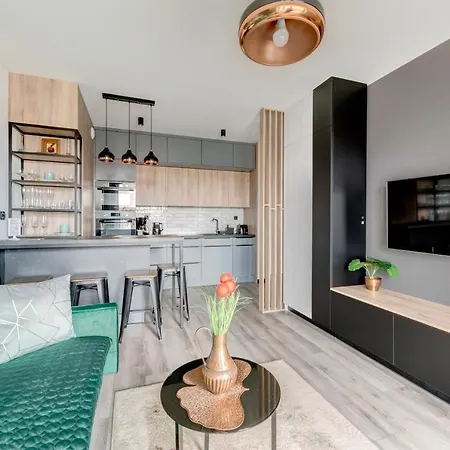 Live & Travel Grano *