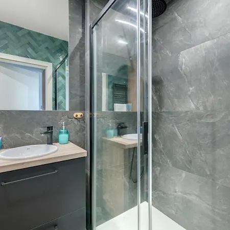 Live & Travel Grano Gdansk