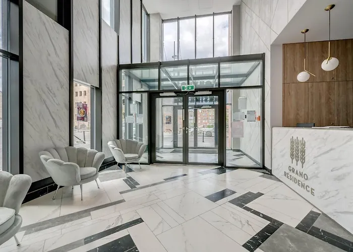 Live & Travel Grano 아파트 *